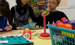 Handicap : prises en charge clarifiées et formation enseignante en cours de refonte