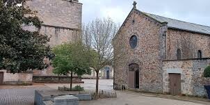 parvis des clarisses 1